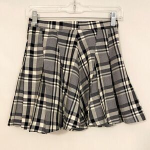 Divided Classic Plaid Women's Skirt size 4